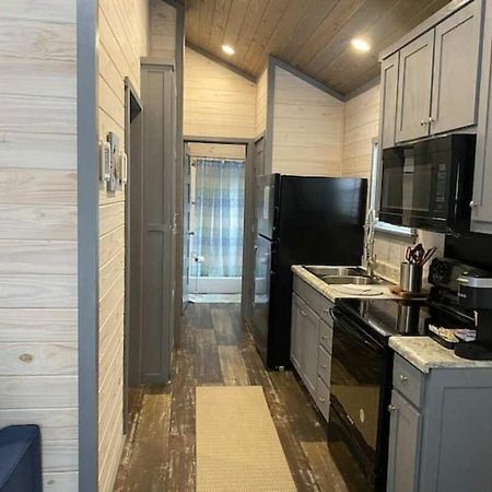 Surf City 2Br Park Home With Waterfront View And Parking 외부 사진