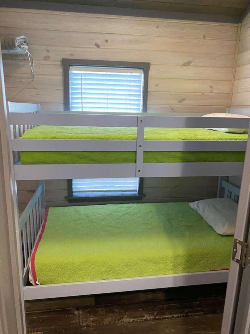 Surf City 2Br Park Home With Waterfront View And Parking 외부 사진
