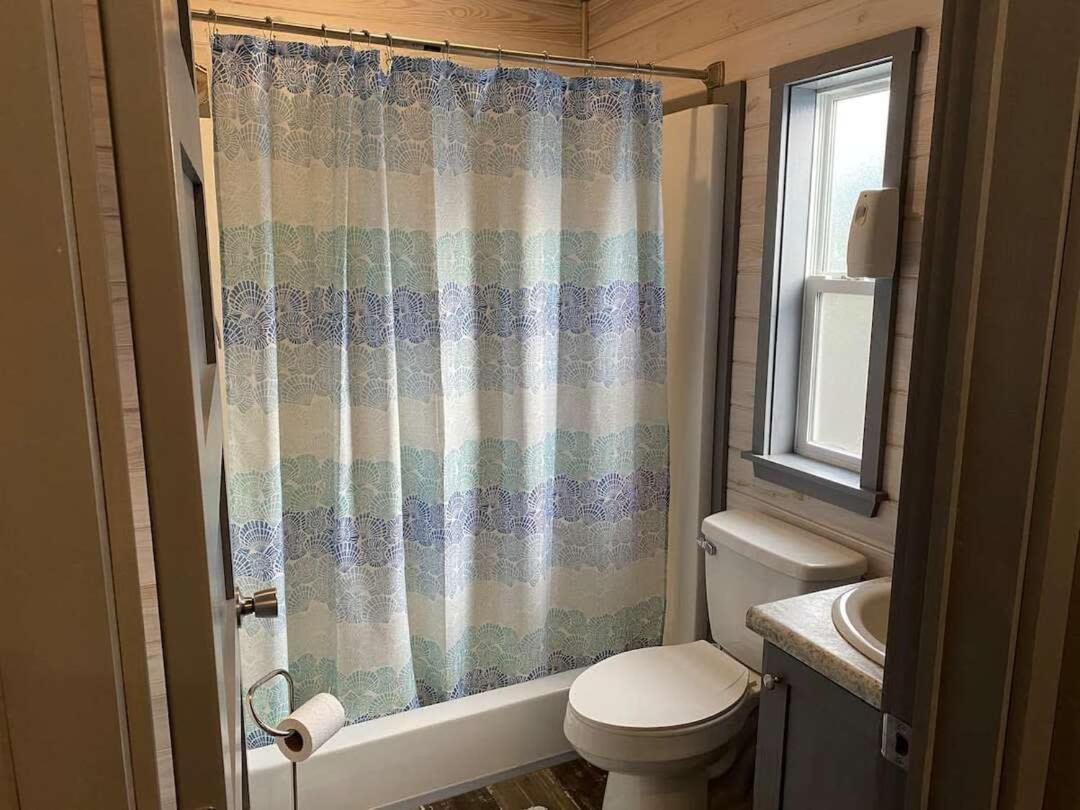 Surf City 2Br Park Home With Waterfront View And Parking 외부 사진